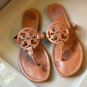 Brown Tory Burch sandals size 11